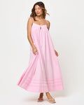 Robe longue en coton rose pâle avec bretelles à nouer et encolure carrée