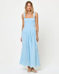Robe longue en coton à fines bretelles, smockée au buste, bleu ciel