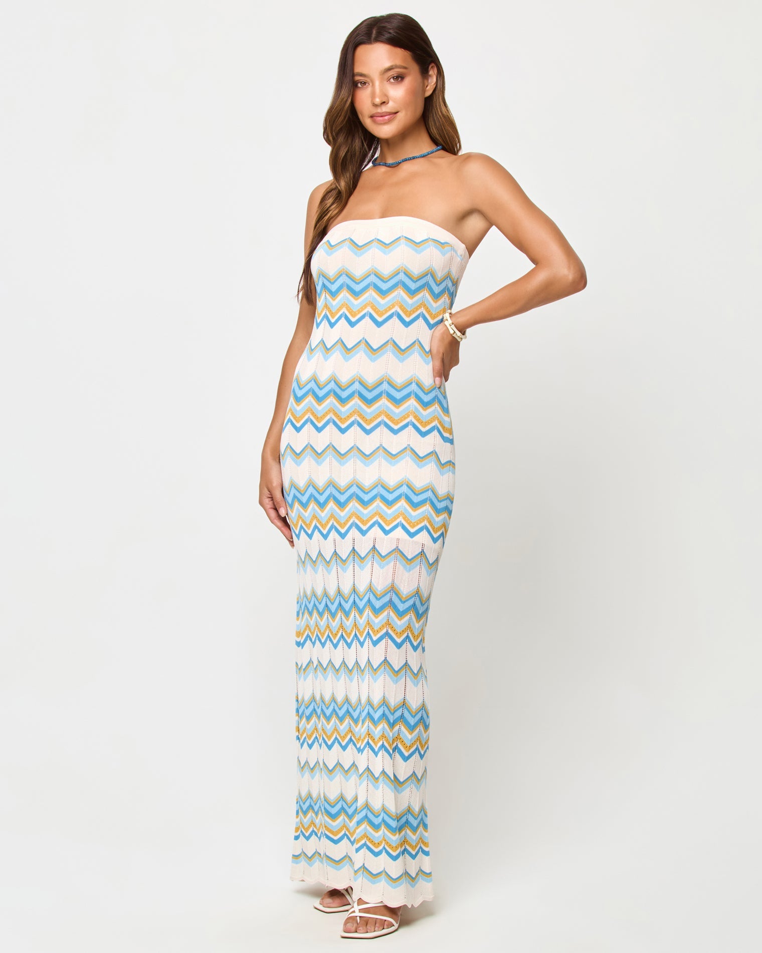 Robe longue sans bretelles en maille Chevron Gold Coast, motif Blue Multi
