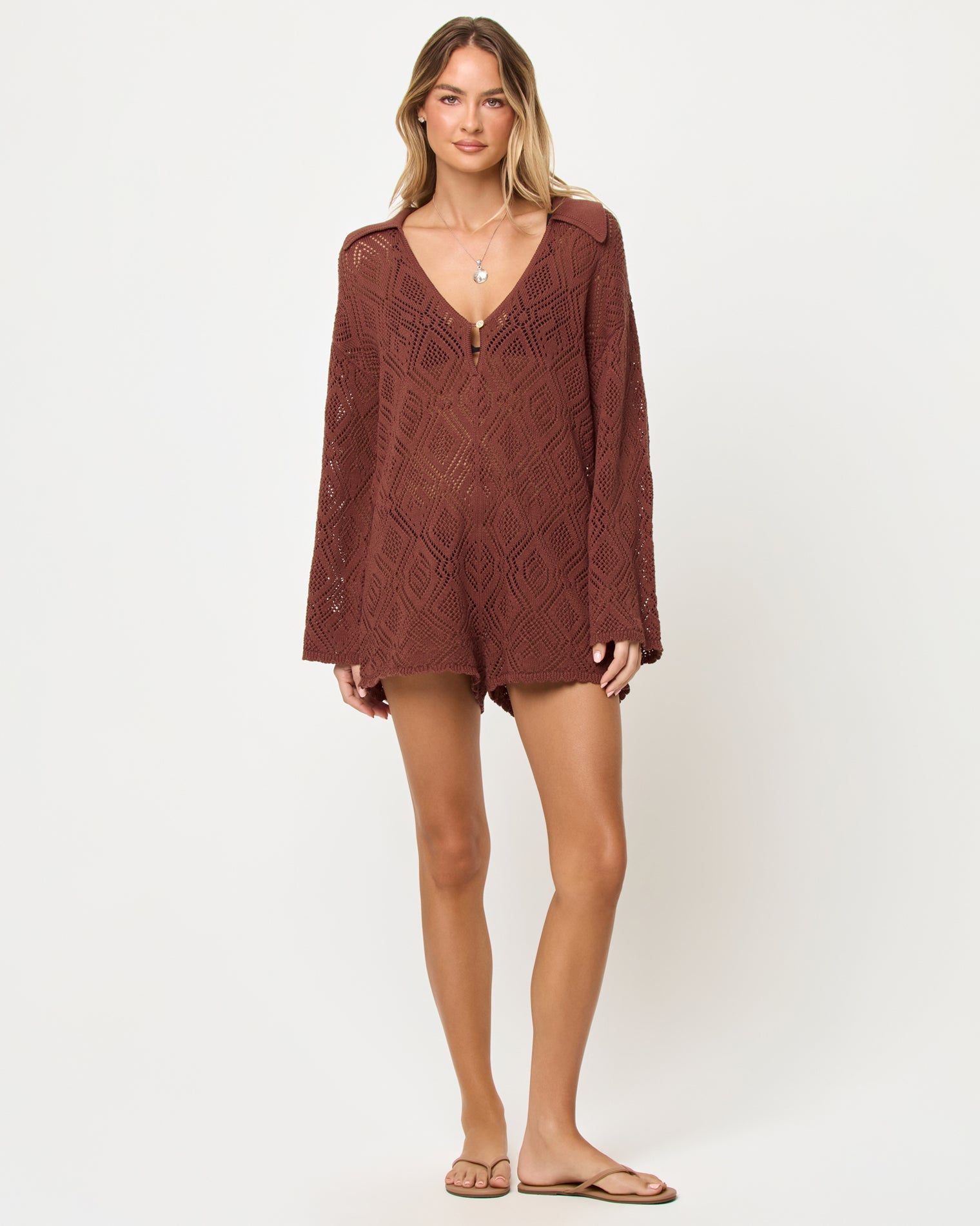 Combinaison en coton coupe large et décontractée, col en V, style café
