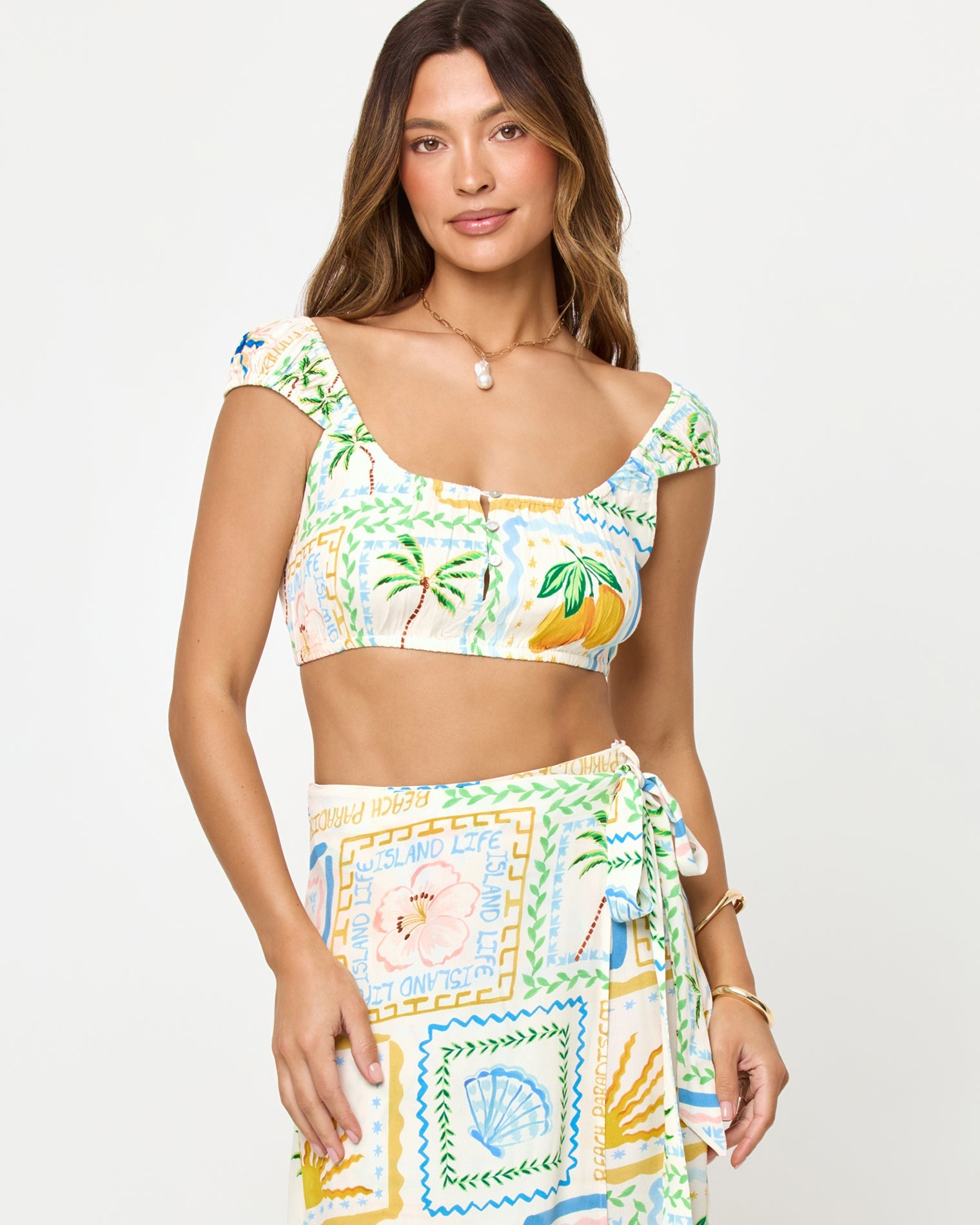 Haut court à imprimé tropical avec ouverture boutonnée - J'aurais aimé que tu sois là